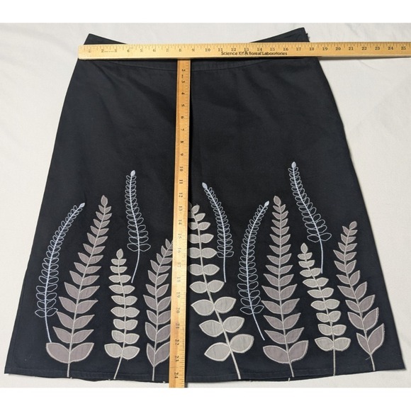 Boden Embroidered Leaves Lined Cotton Black Skirt - Women 12L EUC - Picture 6 of 13